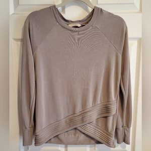 Athleta Serenity Criss Cross Sweatshirt Gray Size XS‎